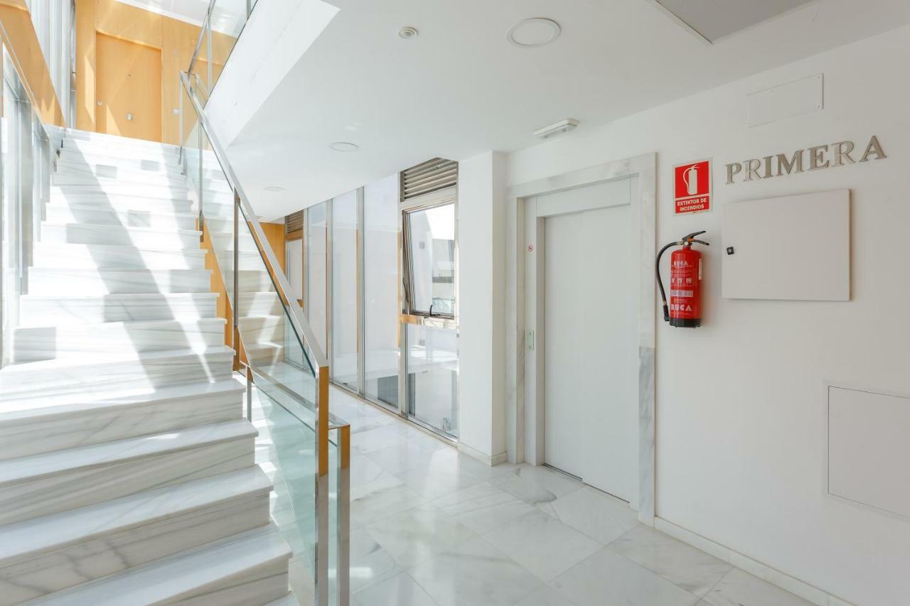 Apartment Real Escuela *